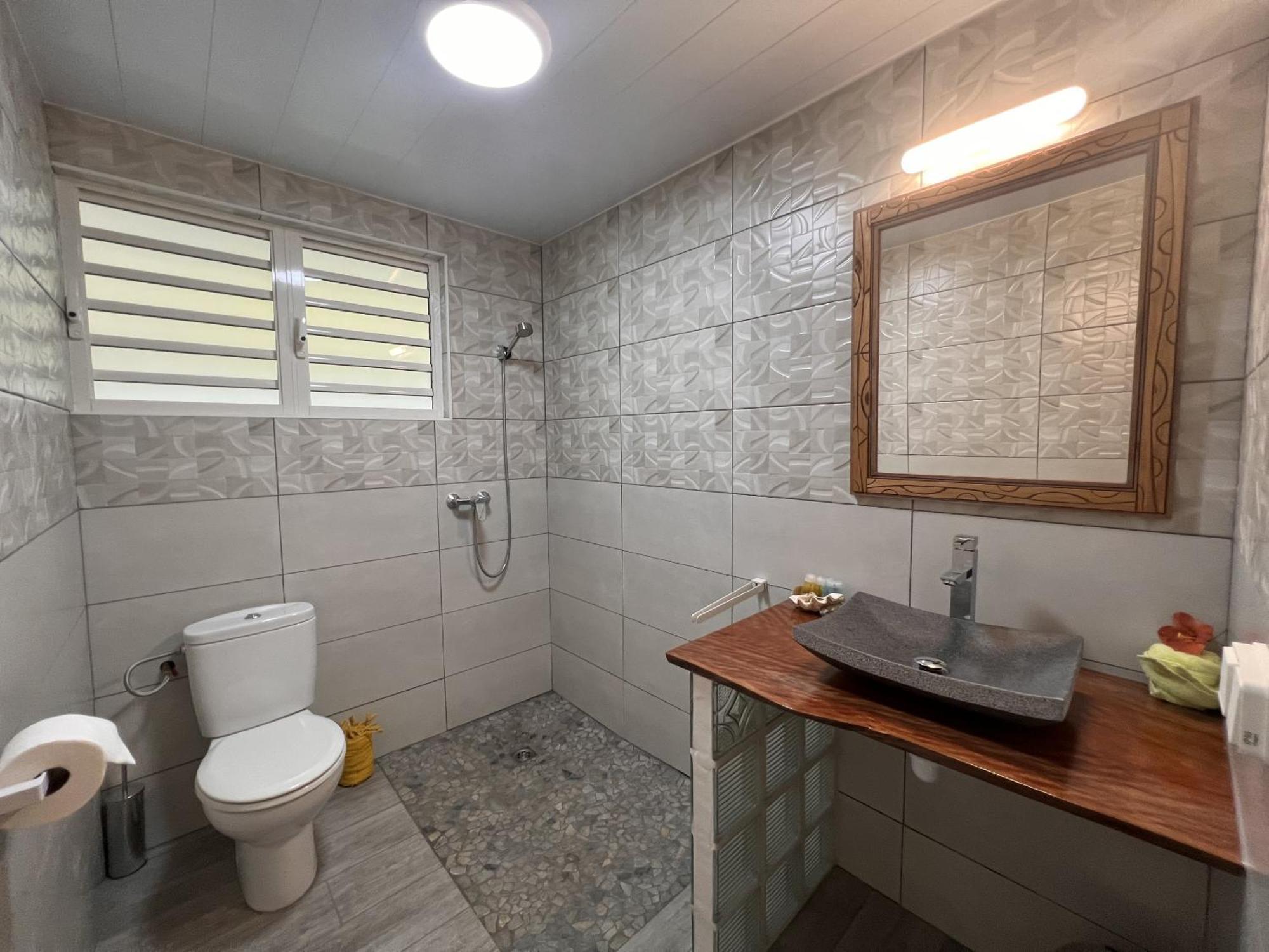 Pare LODGE TAHITI Pirae Cameră foto