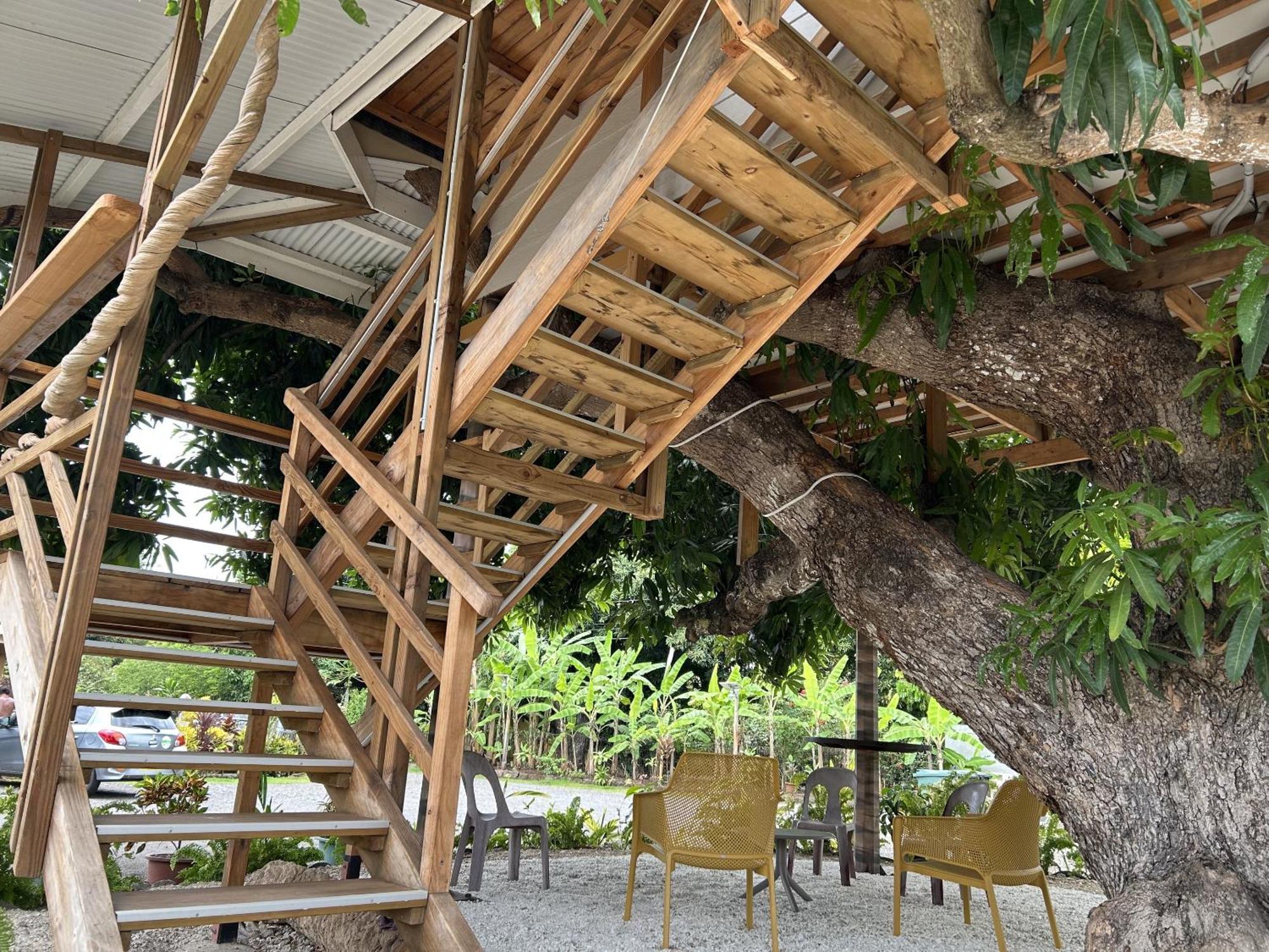 Pare LODGE TAHITI Pirae Cameră foto