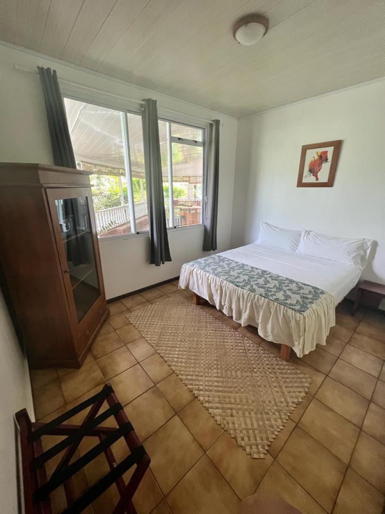 Pare LODGE TAHITI Pirae Cameră foto
