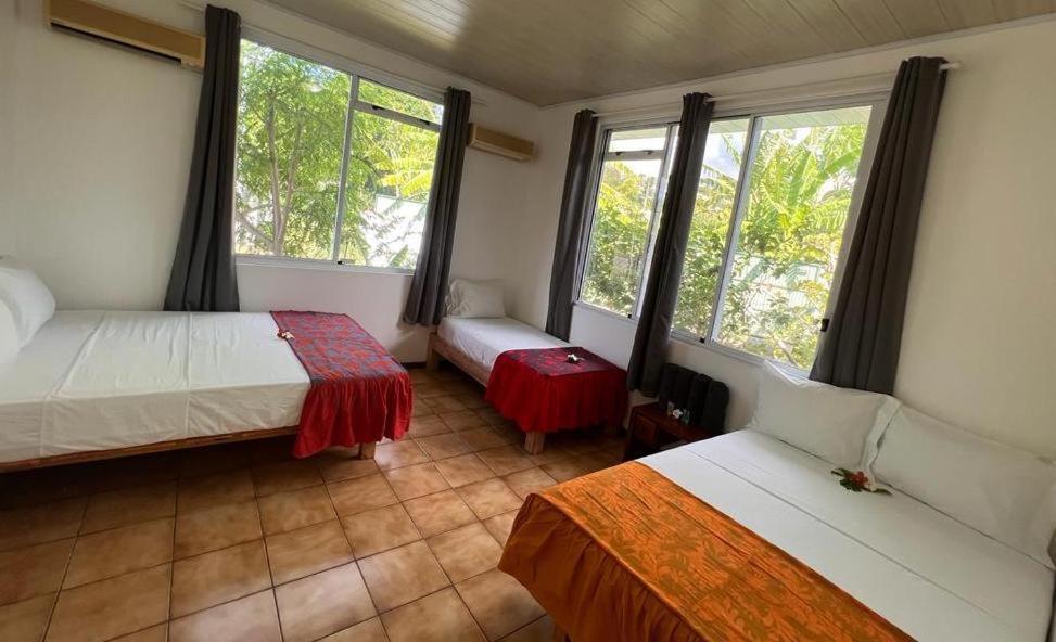 Pare LODGE TAHITI Pirae Cameră foto